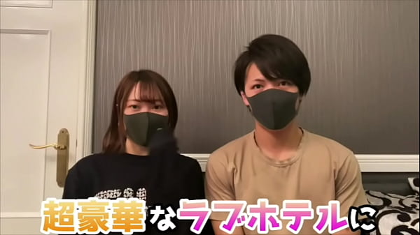 豪華なホテルで盛大に濃厚SEX!高速ピストンで後ろから激しく突きまくって海老反りしながら何度も中イキ はめどり バック 喘ぎ声 巨乳 かわいい 素人 カップル 投稿 個人撮影 日本人 えむゆみ