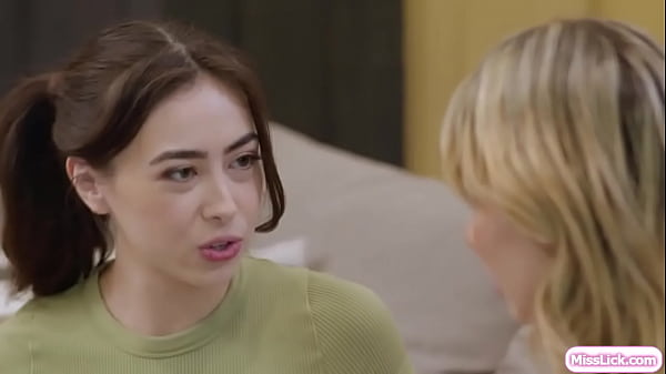 Stepdaughter having lesbian threesome with stepmom and bff